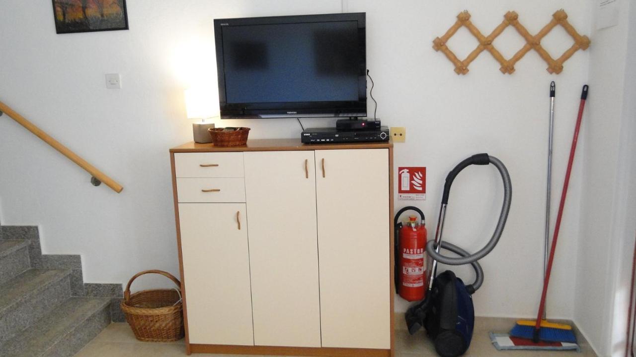 Holiday Home Apartment Tedo Klek Exteriör bild