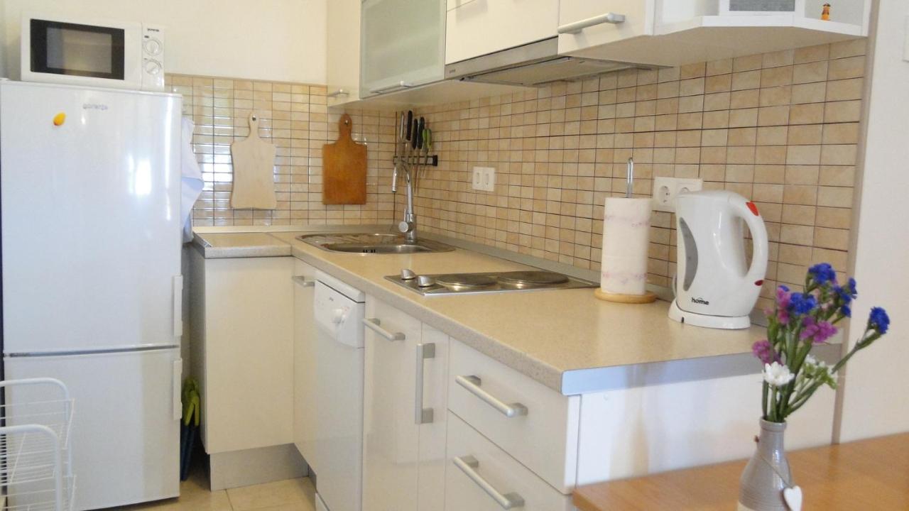 Holiday Home Apartment Tedo Klek Exteriör bild