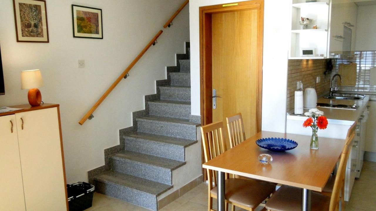 Holiday Home Apartment Tedo Klek Exteriör bild